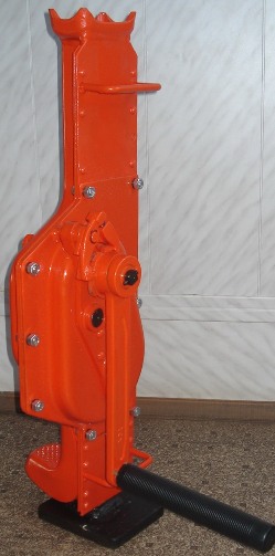 Домкраты реечные модели ДР Домкраты реечные модели ДР